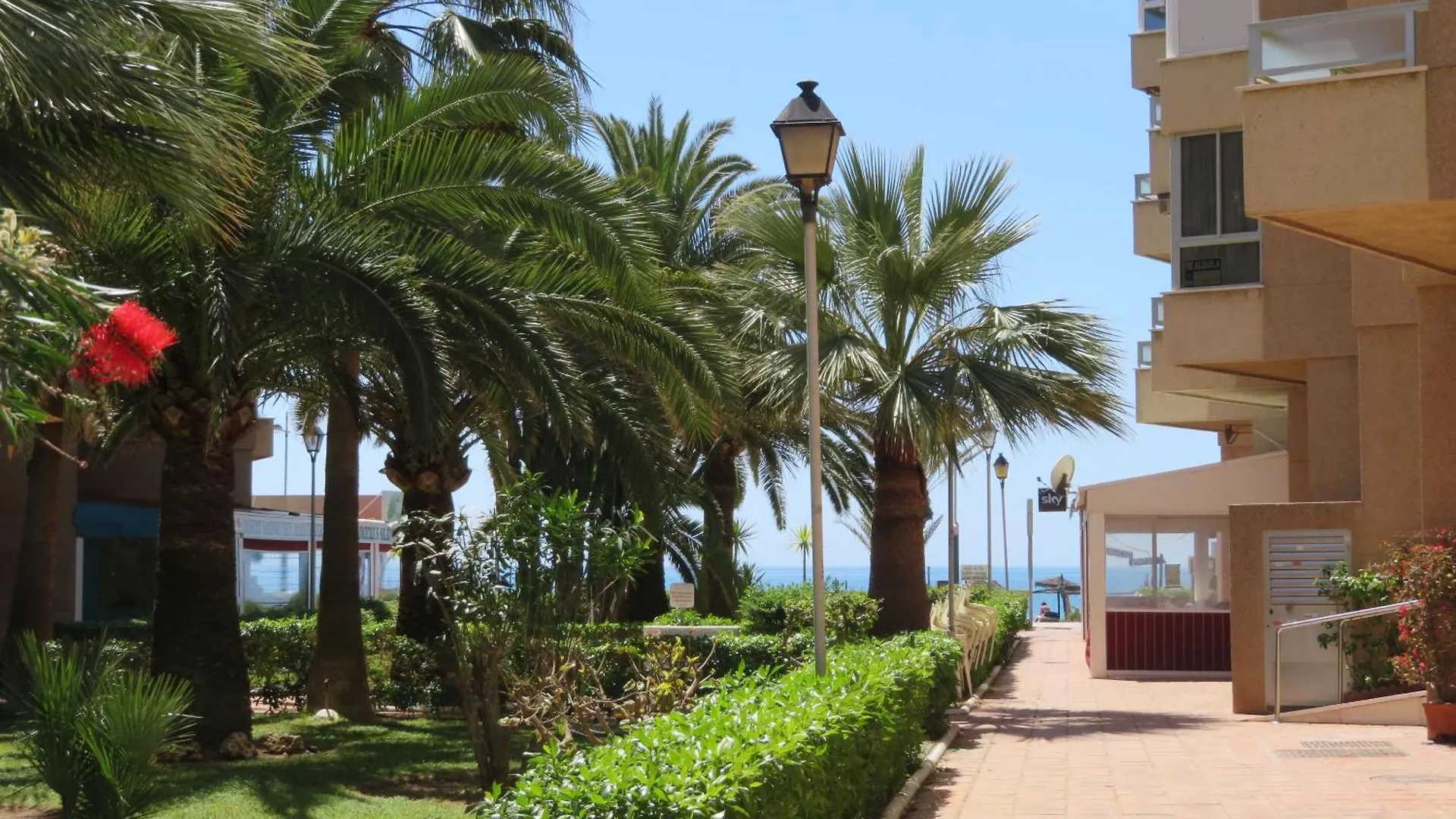 Loft-Studio CostaOro-1BB ó Apart 1 Bed CostaOro-1BA Seafront Torrox Apartamento